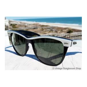 https://www.occhialixte.com/1640-thickbox_default/ray-ban-wayfarer-street-neat-bl.jpg